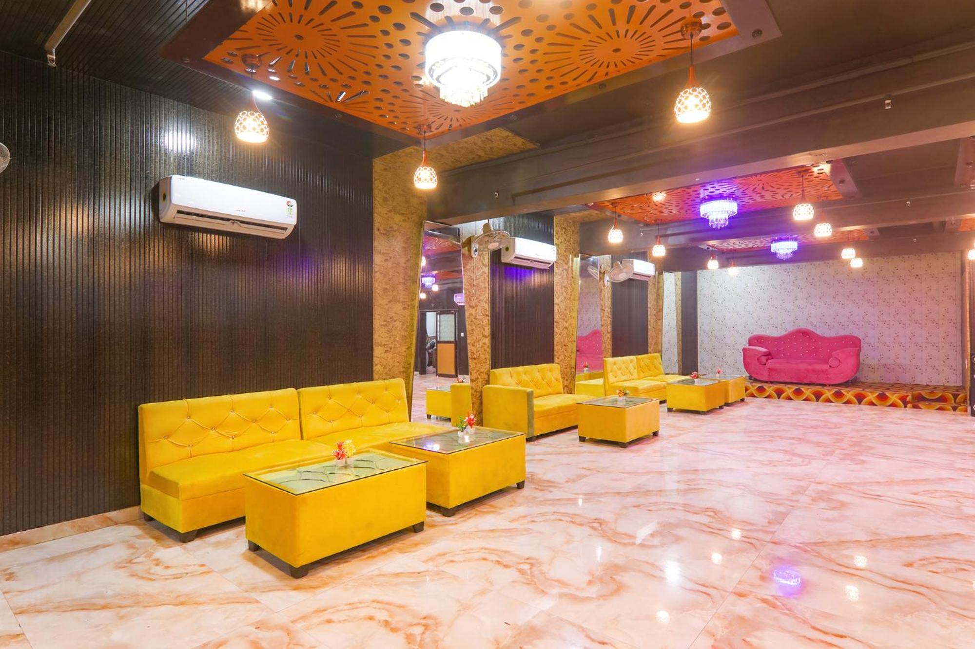 Fabexpress Grand Inn I Chinhat Luaran gambar